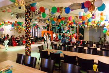 Bild 6 - Jugend-Latuff